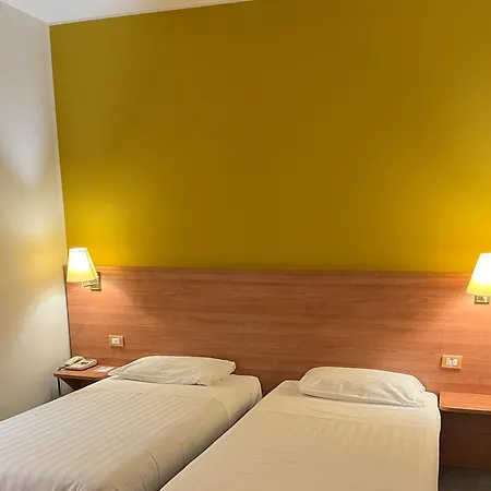 Hotel Re Lissone Extérieur photo